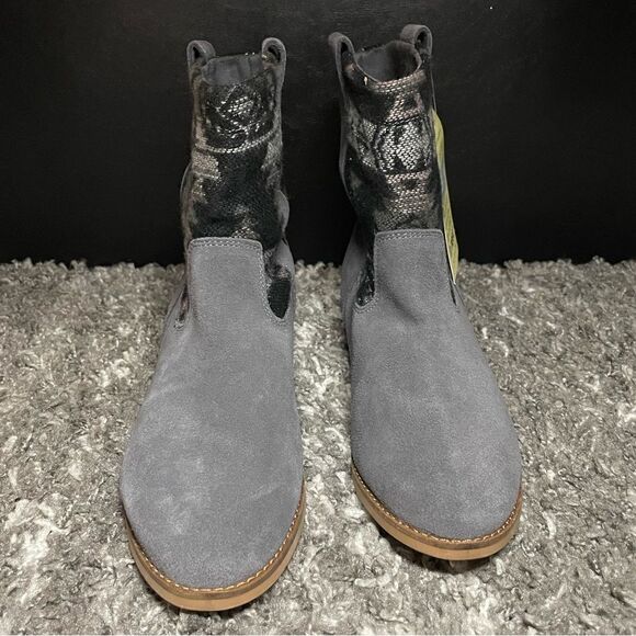 NIB TOMS Laurel Southwest Booties - Picture 2 of 9
